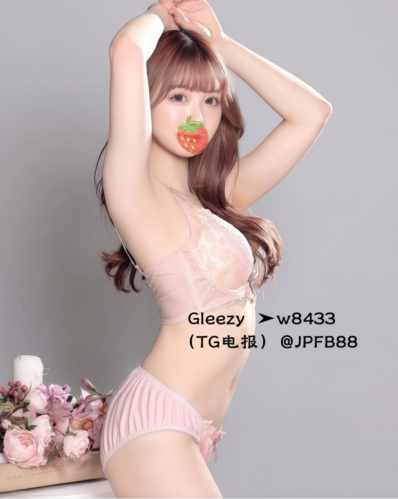 （昼は真面目な事務女子、夜は…）💗 名前：蕾玖（れい）26歳 #OL💗 身長164cm／体重50kg／Dカップ💗 料金：60分 60,000円
