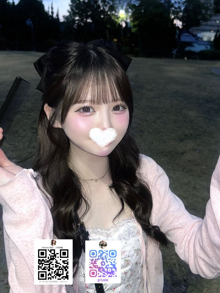 初出勤！業界未経験の完全素人娘小々（こころ） 155cm Cカップ 40kg 19歳❤️ 美白もち肌🕒 ピンク色の蕾　キツキツの秘所