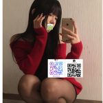 Featured Highlights: Tall and elegant with striking looks—exudes high-class sophistication from the