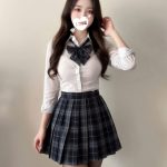 📯ベビー、もういい子のふりをするのは疲れたわ!私の体は小さくて、身長も160cmしかないけど、息を呑むようなFカップのバストを持っているの