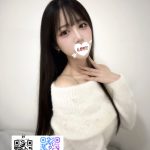 📯164cmのFカップ悪魔ボディ、完璧なプロポーション！豊満なバスト、丸みを帯びたヒップ、細く長い手足が、セクシーでエレガントな雰囲気を醸