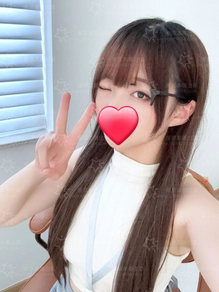 🌸 名前：みさき（Misaki）📍 基本情報年齢：23歳｜身長：158cm｜体重：45kg｜カップ：E cup
