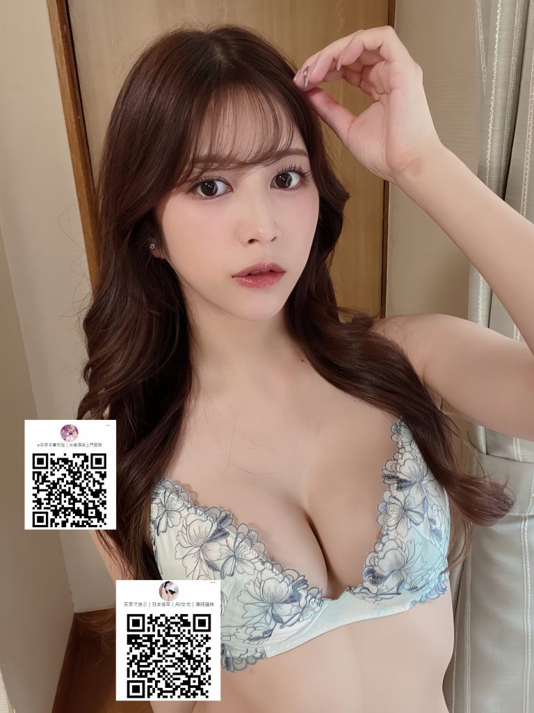 モフ 163cm・48kg・Fカップ・26歳服の下に隠しきれない極上ボディー✨溢れんばかりの純白美巨乳と、