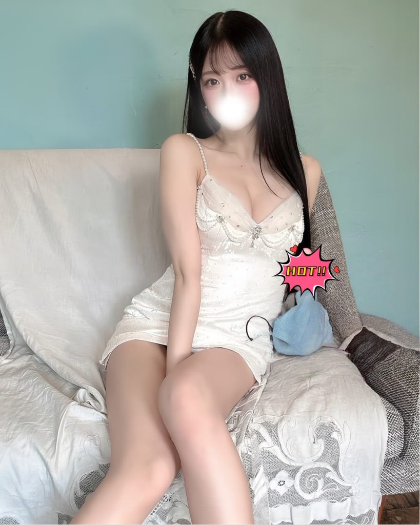 楓（かえで） 167cm・Eカップ・50kg・27歳スレンダーながら豊かなバストを持つ知的美女。テクニックは超一流で、口・手・体を駆使した絶妙な刺激が止まることなく続き、