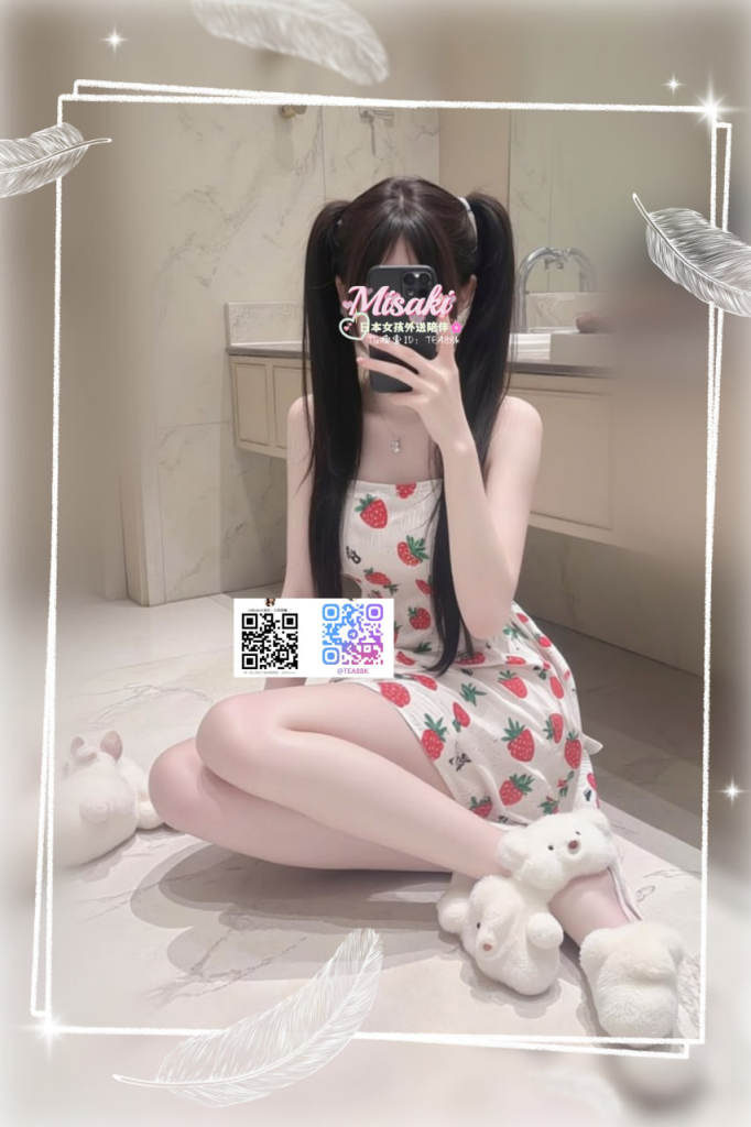 Irresistible Offer: $42,000 for 60 Minutes (1 Session)Innocently adorable appearance