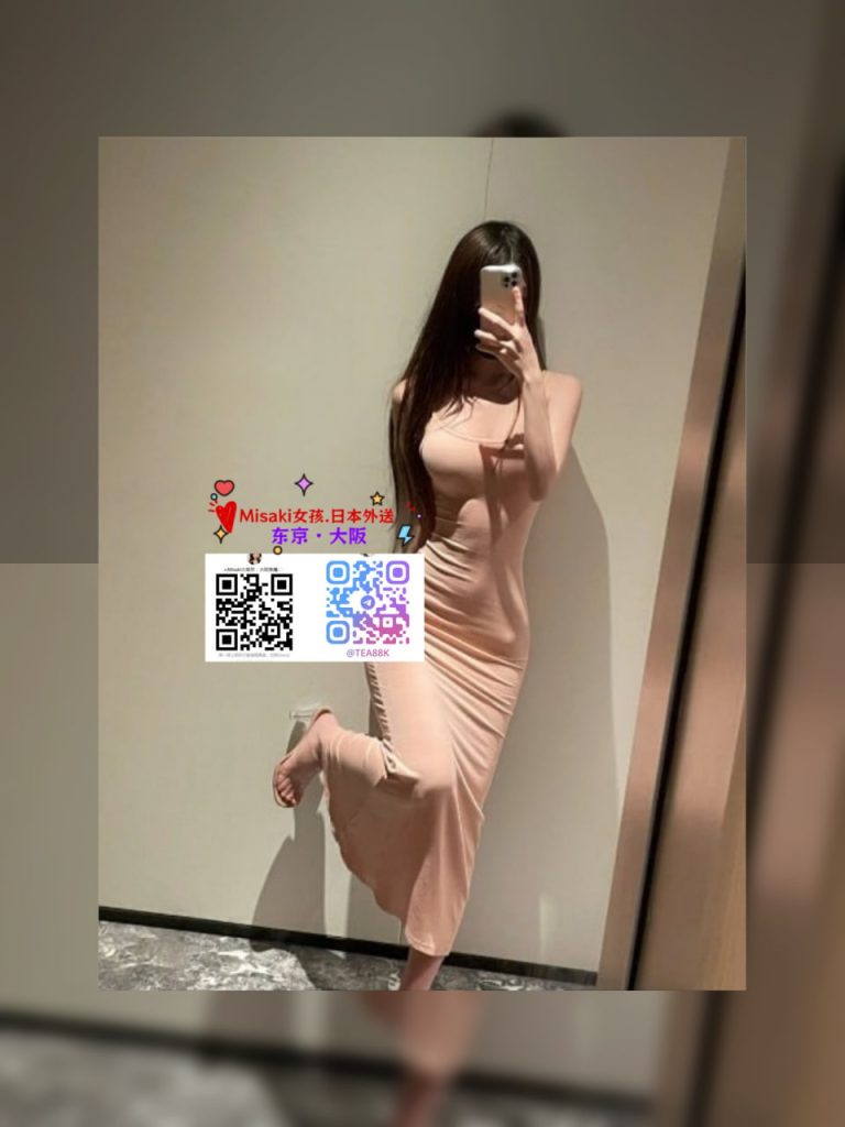 欲求不滿 很欠操 她很有女友fu 超級淫蕩 很愛舔蛋吃精喇舌、口爆配合度高， 穴緊上面猛搖不會喊累